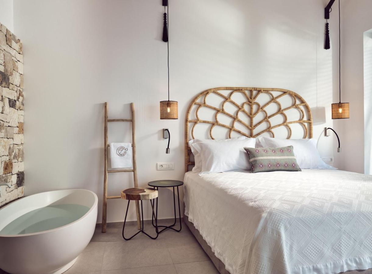 Villa Etheria Luxury & *